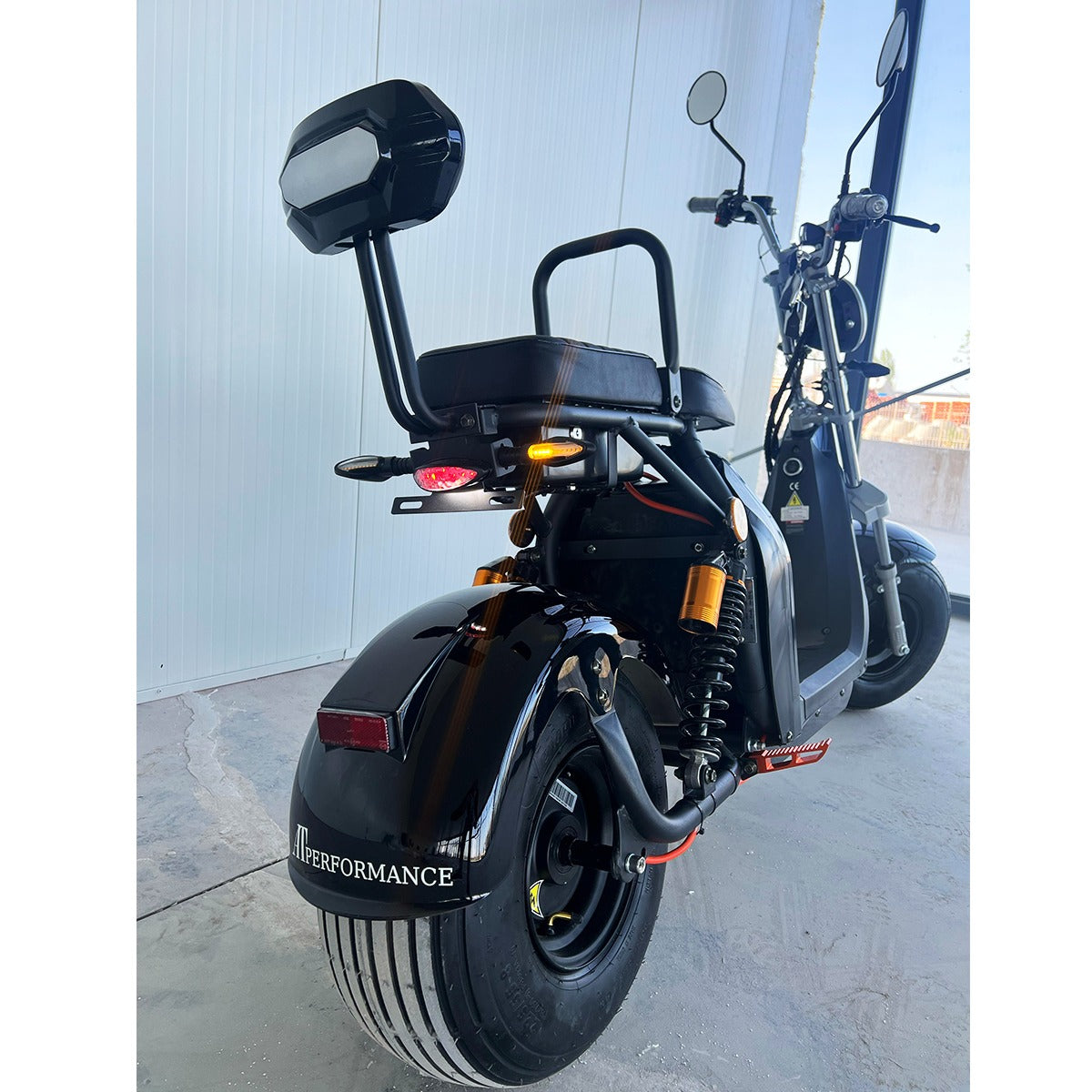 Scuter Electric 2 Persoane, Viteză Limitată 25 km/h – Fără Permis, Motor 1500W, Baterie 20Ah, Suspensie Hidraulică, COC Inclus